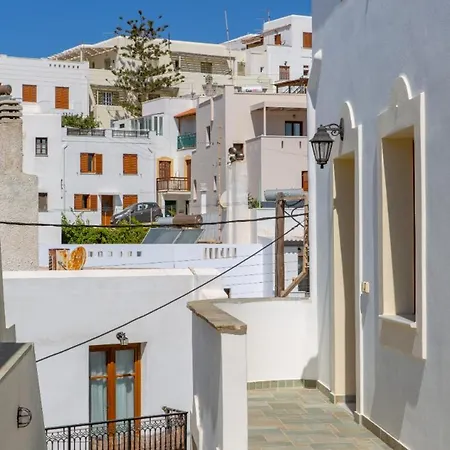 Like Naxos *