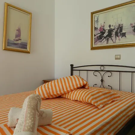 Apartment Like Naxos